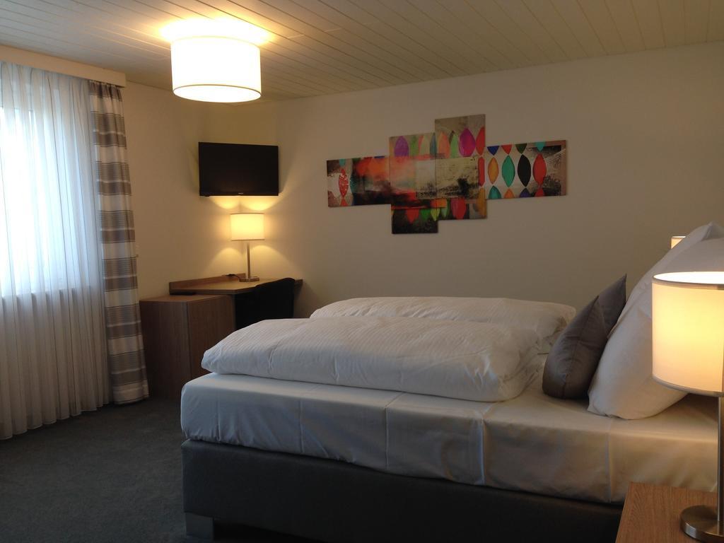 Tankbar's Hotelchen Heroldsberg Zimmer foto